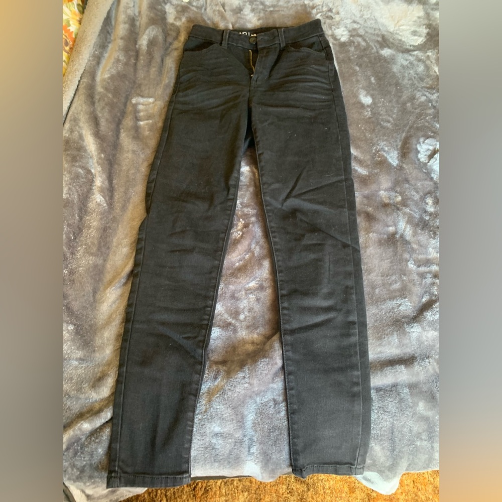 No boundaries Black Jeans Size 5